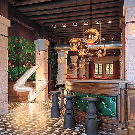 호스텔 제너레이터 베니스