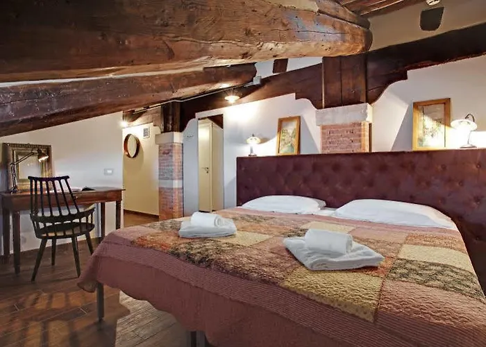 Generator Auberge de jeunesse